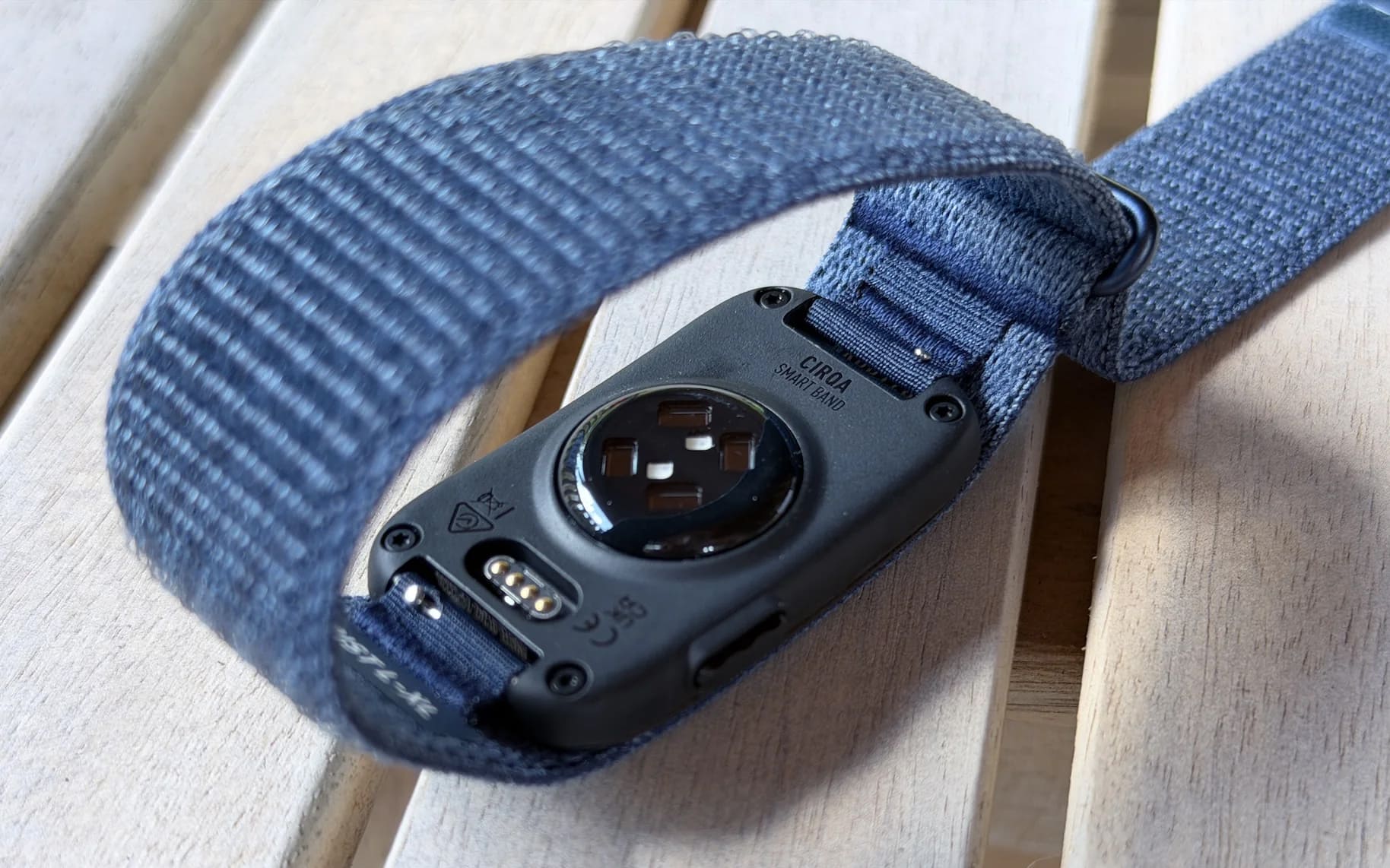 Тканевый ремешок Garmin Cirqa и модуль с датчиками