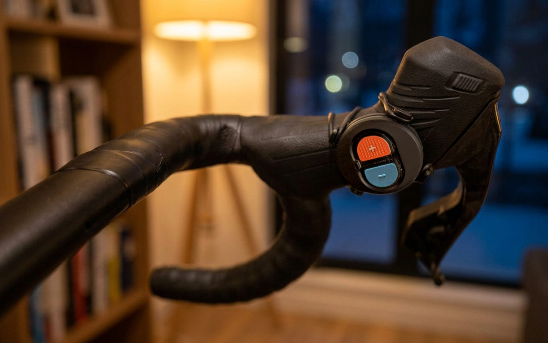 Кнопки Zwift Click на руле